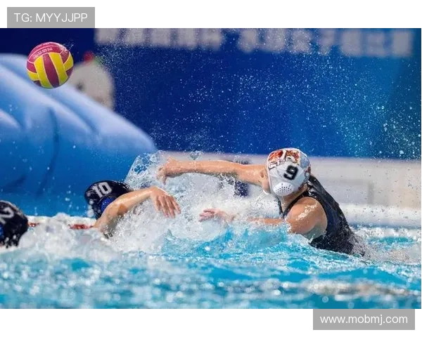 水球泳池竞技全面升级展现力量速度与团队协作魅力拼搏精神巅峰对决